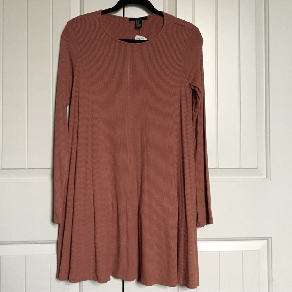 Forever21 long sleeved swing dress